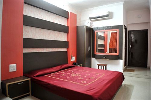 Hotel Gyan Haridvár Kültér fotó